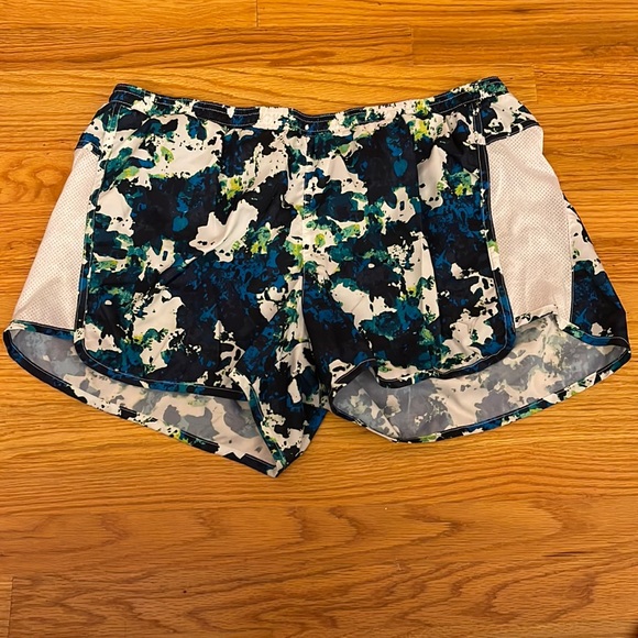 Old Navy Running Shorts - Picture 1 of 3